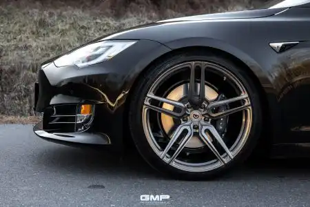 Black Tesla Model S – Vossen HC-1 Wheels