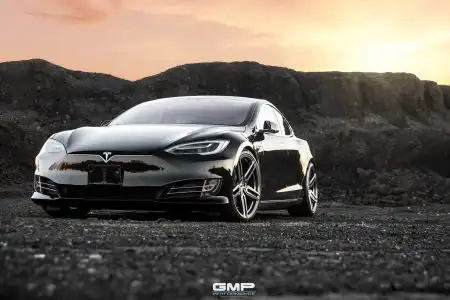 Black Tesla Model S – Vossen HC-1 Wheels