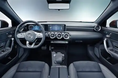 Weltpremiere der A-Klasse L Limousine; Z 177