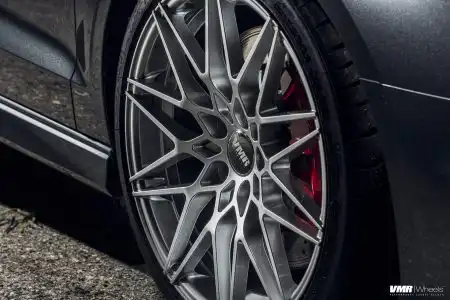 Daytona Gray Pearl Audi RS3 Gets VMR 801 Wheels