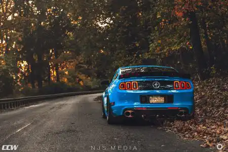 Grabber Blue Ford Mustang Boss 302 – CCW Classic Wheels