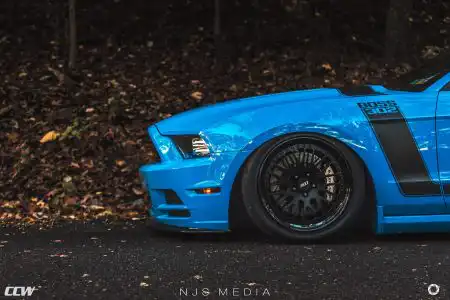 Grabber Blue Ford Mustang Boss 302 – CCW Classic Wheels