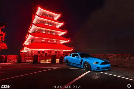Grabber Blue Ford Mustang Boss 302 – CCW Classic Wheels