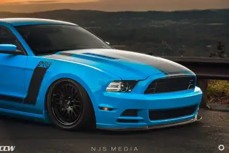 Grabber Blue Ford Mustang Boss 302 – CCW Classic Wheels