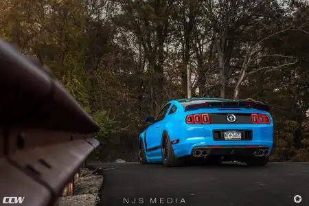 Grabber Blue Ford Mustang Boss 302 – CCW Classic Wheels
