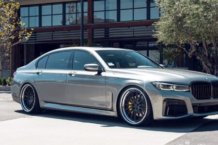 Donington Grey Metallic BMW 7 Series Gets ADV.1 Wheels