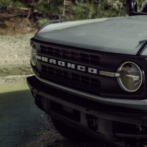 Ford Bronco Badlands Edition - Vossen Hybrid Forged HF6-5 Wheels