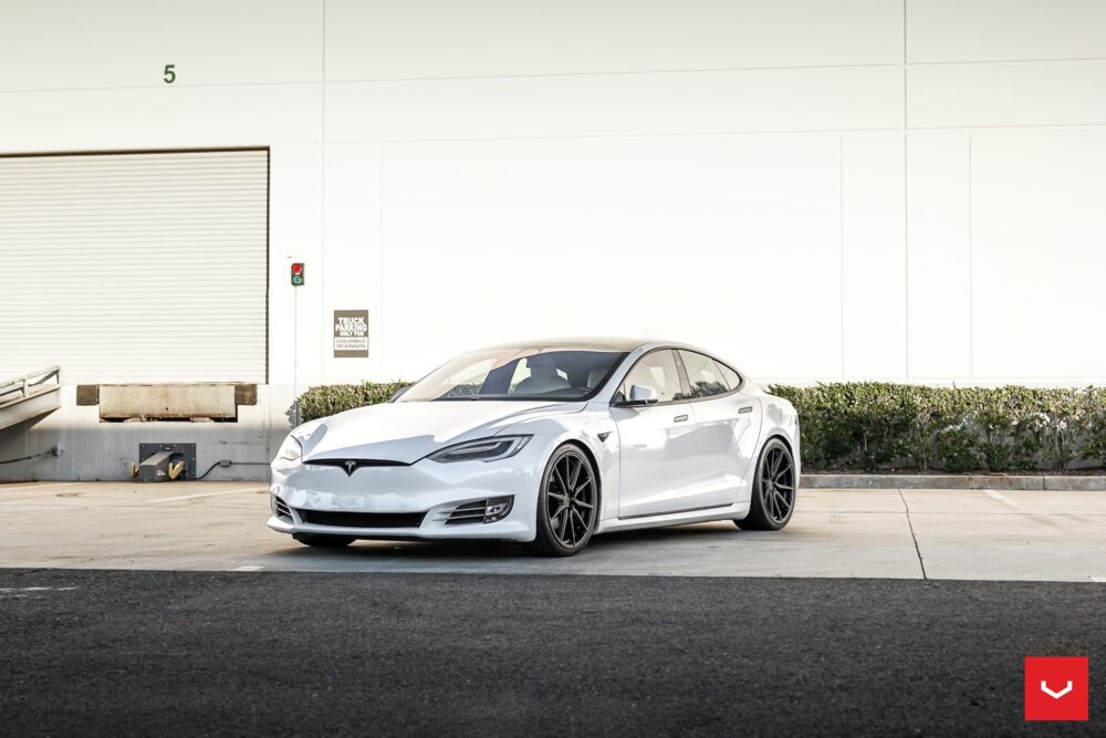 White Tesla Model S Rocking A Set Of Vossen Hybrid Forged HF-3 Wheels