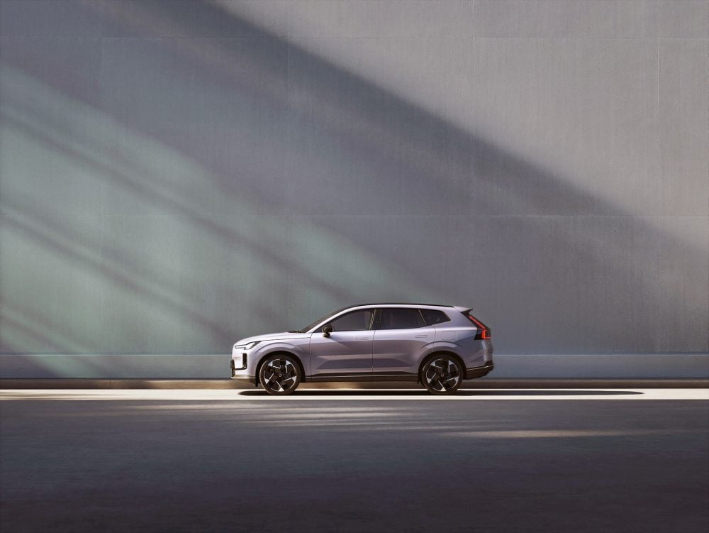 2025 Volvo XC70 Image 16