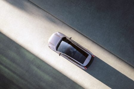 Volvo Cars reveals the new XC70 – a plug-in hybrid for every j