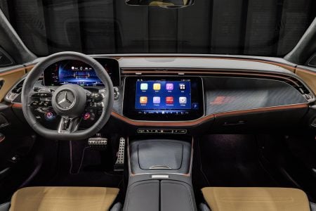 Performance und Effizienz in neuer Kombination: der Mercedes-AMG E 53 HYBRID 4MATIC+Performance and efficiency in a new combination: the Mercedes-AMG E 53 HYBRID 4MATIC+