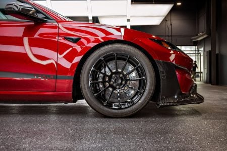 Tesla Model 3 Performance Highland UP Forged UP-03 Wheels Race Pro Coilovers Carbon Fiber Aero Kit 1920px (13)