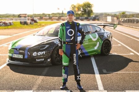 Tesla-Model-S-Plaid-UP-X-OHLINS-TTX-4-WAY-UP-03-Wheels-Model-S-Plaid-High-Performance-Suspension-Package-Sway-Bars-3