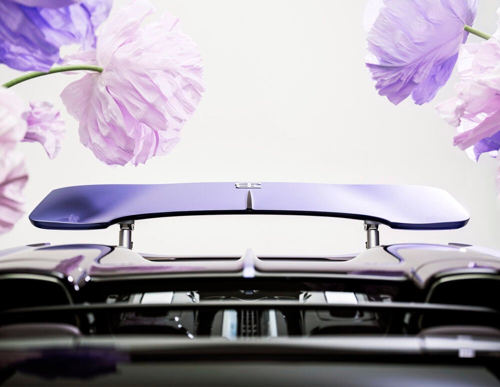 The W16 Mistral 'Caroline': Bugatti Turns a Father's Love Into an Artistic Masterpiece 3 The Bugatti W16 Mistral ‘Caroline by Bugatti Sur Mesure Image 16