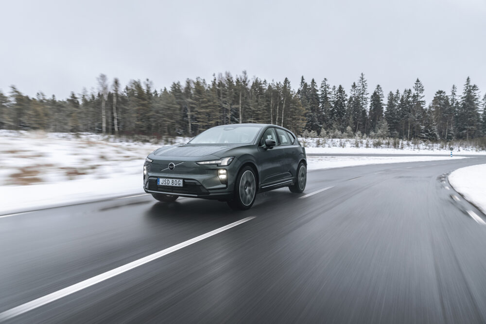 Volvo EX60 Driving Photo 1