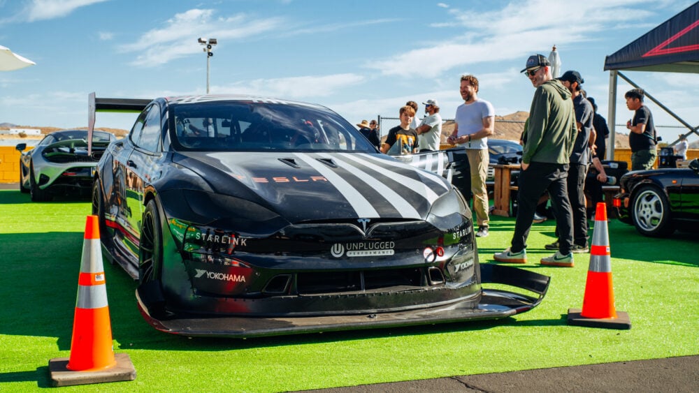 Unplugged Performance's Dark Helmet Is Back, and It Just Topped a Hypercar Field at Willow Springs 2 Petersen Time Attack-7